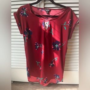 NWT Small Express Short Sleeve Blouse